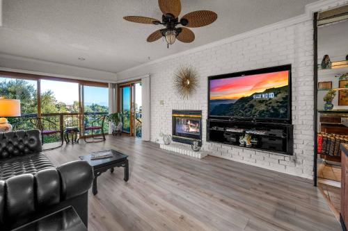 Secret Stairs Apt Hollywood Hills - image 7