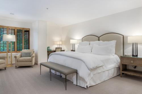 Sleeps 4