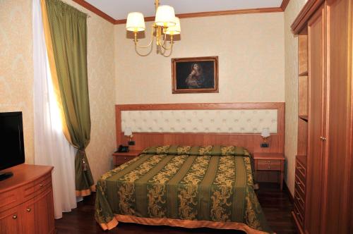 Hotel Borgo Don Chisciotte The 4-star Hotel Borgo Don Chisciotte offers comfort and convenience whether youre on business or holiday in Modica. The hotel has everything you need for a comfortable stay. All the necessary facili