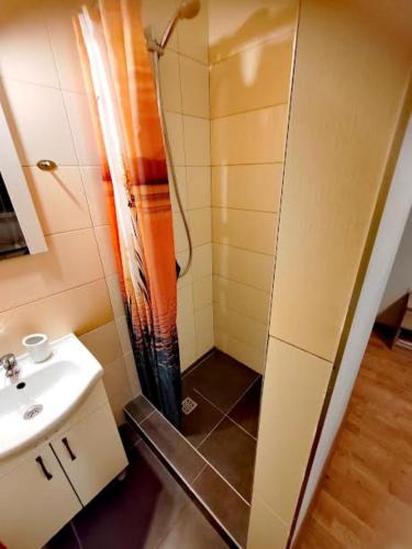 Holiday house with a swimming pool Split - 22234, Split (photo 3)