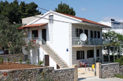 Apartments by the sea Marina, Trogir - 2791