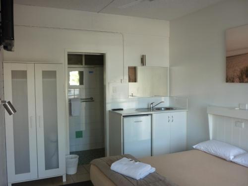 Hoey Moey Backpackers