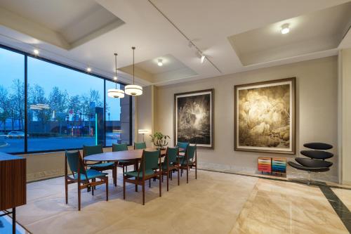 Lobby, MaxX by Steigenberger Shanghai on the Bund near Yuyuan Old Street