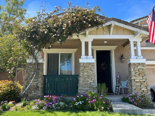 Grander Tradition in Fallbrook, USA