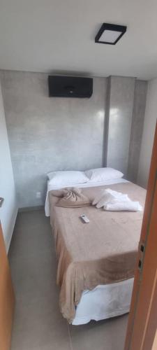 One-Bedroom Apartment image 7