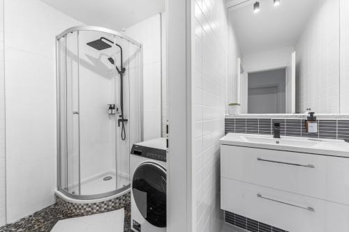 100sqm Luxury Apt in Prime Location near Ku'Damm, Berlin (photo 10)