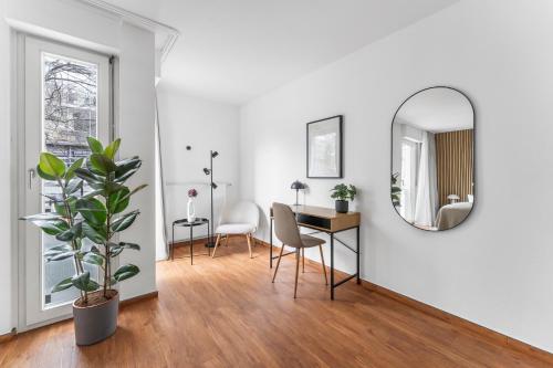 100sqm Luxury Apt in Prime Location near Ku'Damm, Berlin (photo 2)