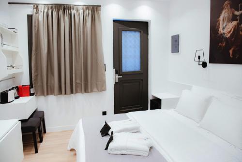 Athens Muses Suites - image 4