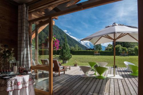 Balcony/terrace, Hôtel les Grands Montets in Argentiere