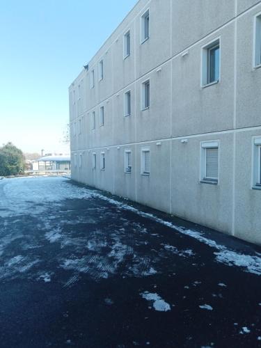 Premiere Classe Saint Brice Sous Foret - image 8