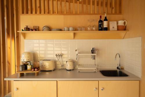 Casa Raposa Lodges - Terrace Mountain View in Manteigas