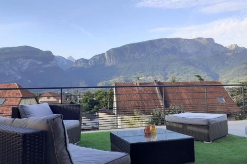 Appart' avec Grande terrasse et belle vue montagnes - Location saisonnière - Thyez