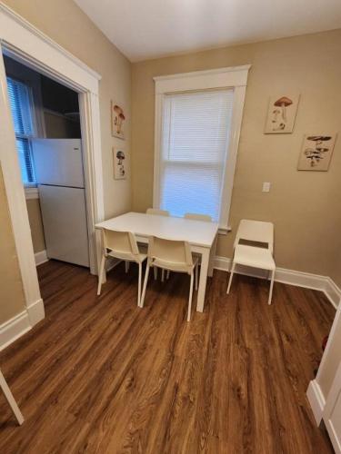 Cleneay #1 Private 3 Bed near Xavier & Downton, Cincinnati (foto 8)