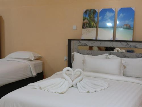 Tropical stay Thulusdhoo 2