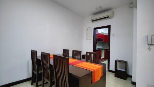 Cozy 2 BR Apartment with pool by Ceylon Vacation