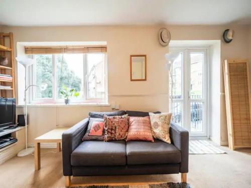 Pass the Keys Spacious 2Bed flat Camberwell London