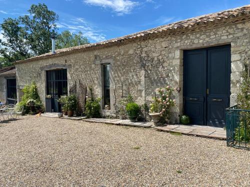 Maison de Vacances avec Piscine Privée en Dordogne