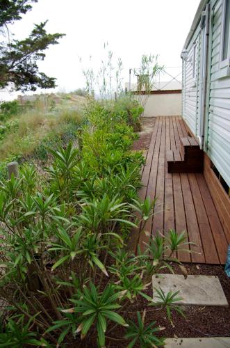 Entrance, Mobil-home sur terrain prive bord de mer, parking prive in Le Grau d'Agde