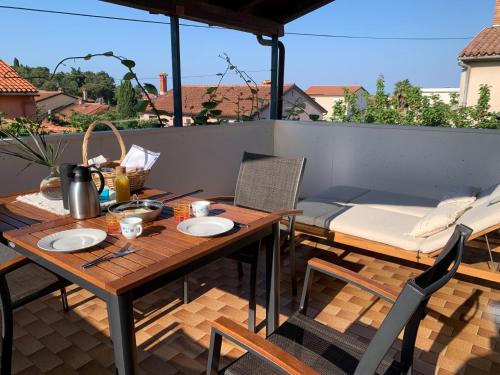 Erkély/terasz, Villa Aleksandar Porec in Borik