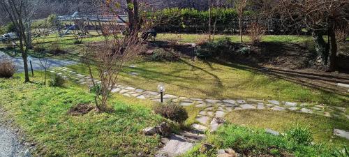 Casa Noa, appartamento con giardino privato - Tap to explore photos