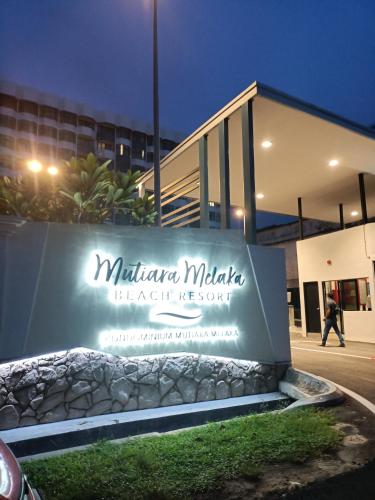 Mutiara Melaka Beach Resort by 3 Puteri in Tanjung Kling