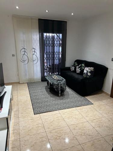 SWEET HOUSE CLOSE TO AIRPORT - Apartment - Barcelona