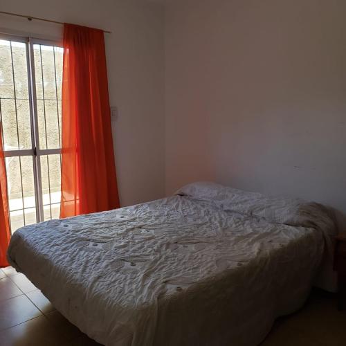 Dpto cercano al centro con WIFI near สนามบินซานหลุยส์