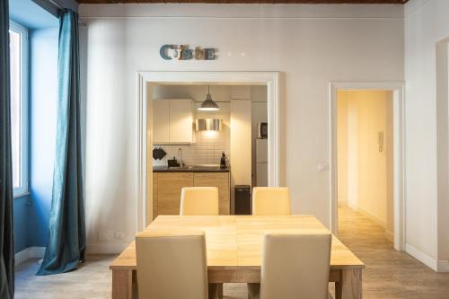 Piazza Navona Lovely Apartment, Рим (фото 6)