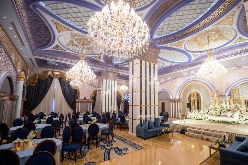 WA Hotel - image 13