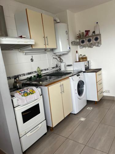 One-Bedroom Apartment image 7
