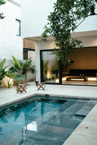 TOHO VILLA 4BED WITH POOL & JACUZZI in Tulum, Mexico