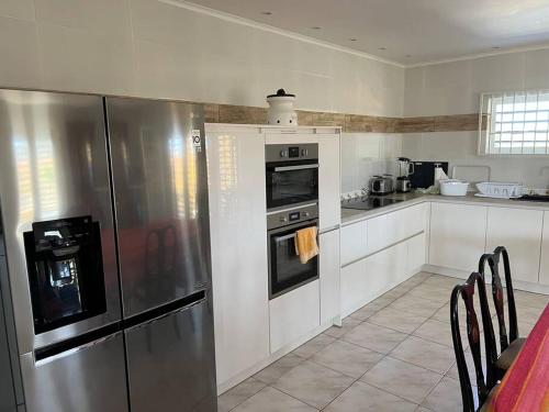 Traumhaus am Hang mit privatem Pool in 巴貝爾