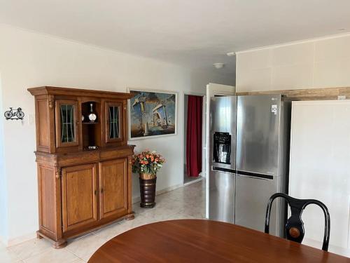 Traumhaus am Hang mit privatem Pool in 巴貝爾