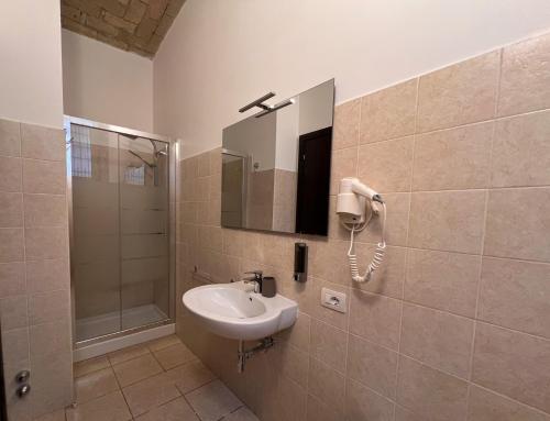 Saint Peter Loft 5