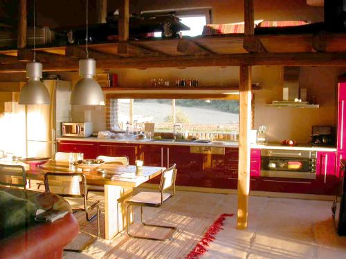 virtuve, Villa Daphne Private Pool & Amazing View in Limni Evoiasa