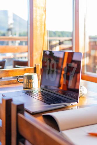 Waterfront Condo in Ucluelet in Ucluelet, Canada