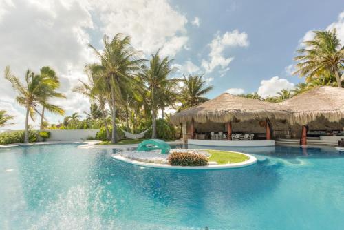 Villa Alma - Beachfront Exclusive Villa in Cancun by Solmar Rentals in Puerto Morelos, Mexico