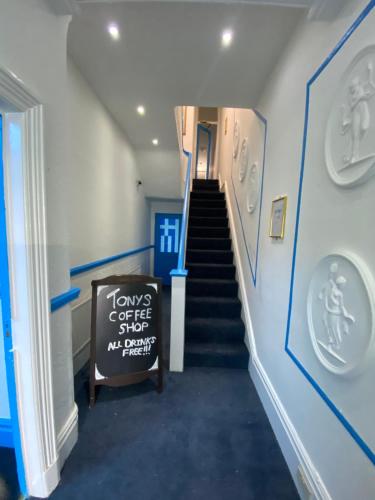 Inngang, The New Athena Hotel in Blackpool