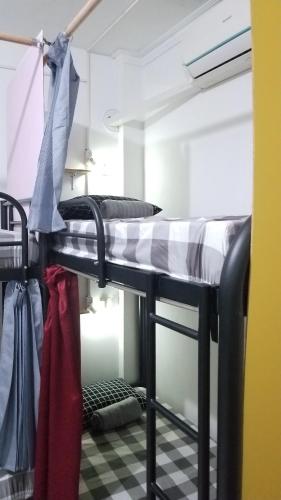 Bed in 6-Bed Mixed Dormitory Room image 9