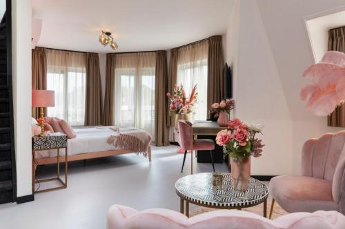 Book the Tower Suite Tower Suite