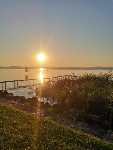 Beatrix apartman – khách sạn tại Balatonszemes