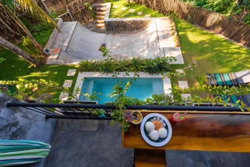 Double Room with Balcony and Sea View image 3