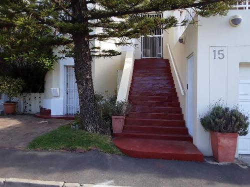 15 Braeside - image 14