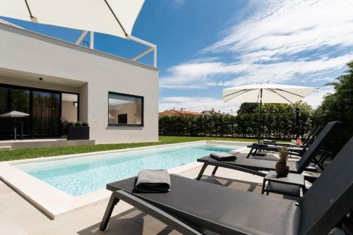 Two-Bedroom Villa