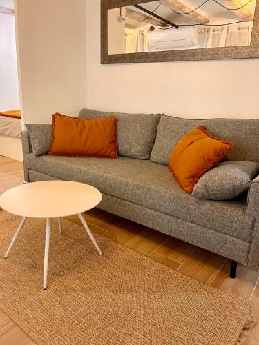 Cosy studio at the Cathedral with WiFi, Valencie (fotografie 3)