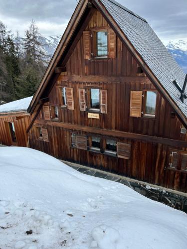 Chalet Les Portes in Riddes