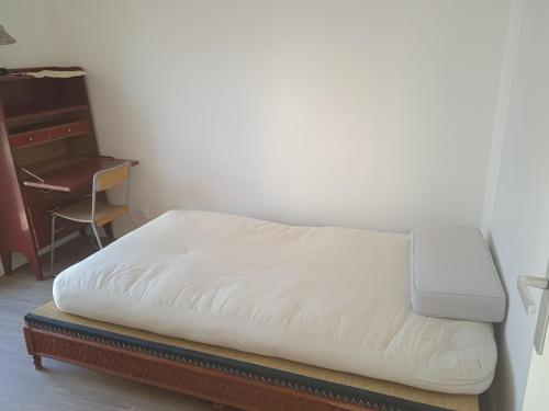 Private room - Pension de famille - Montreuil