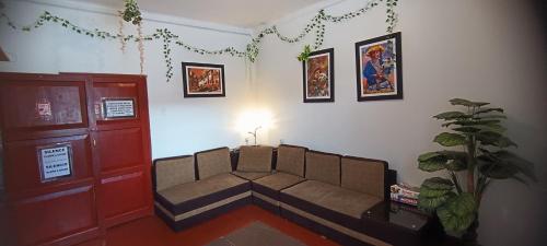 ห้องส่วนกลางสำหรับนั่งเล่น/ดูทีวี, SK Hostal in ศูนย์กลางประวัติศาสตร์