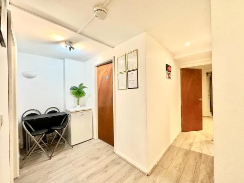 Kings Cross Guest House 2