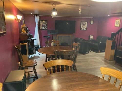 Pub/lounge, B3-Jacks Court in Ashton under Lyne